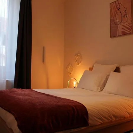 Réole Familial Au Calme - Parc, Piscine&parking *