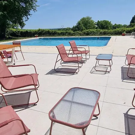 Réole Familial Au Calme - Parc, Piscine&parking Reignac (Charente)