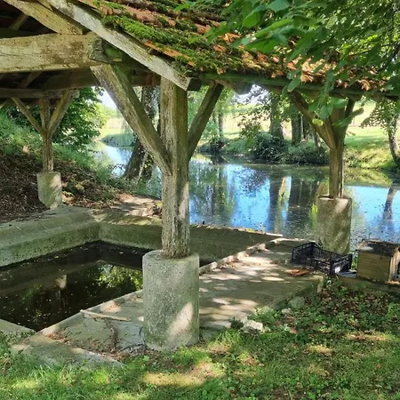 Réole Familial Au Calme - Parc, Piscine&parking Reignac (Charente)