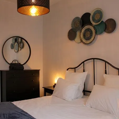 Appartement Réole Familial Au Calme - Parc, Piscine&parking Reignac (Charente)